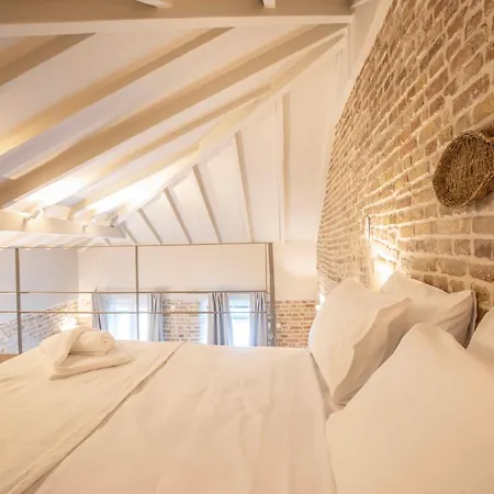 Apartment Aletheia Heritage *