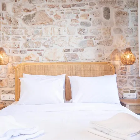 Aletheia Heritage Apartment